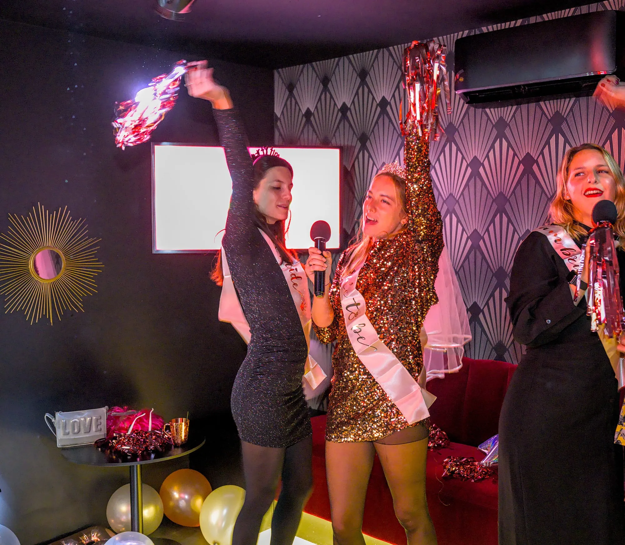 Box karaoké privé BOA à Bruxelles avec ambiance festive EVJF